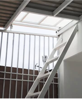 So sánh thang đa năng và thang truyền thống